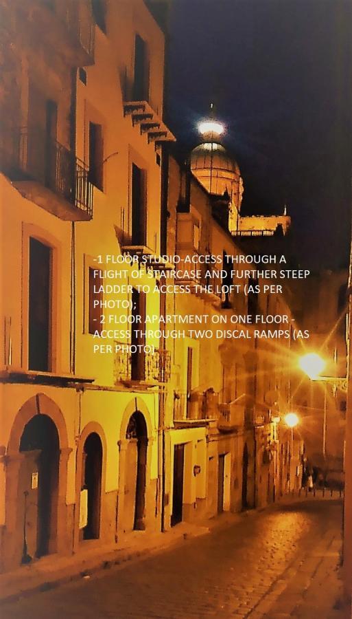L'Ombelico Del Monte - Appartamenti Del Centro Storico - Just Restored May 2024 Пьяцца-Армерина Экстерьер фото